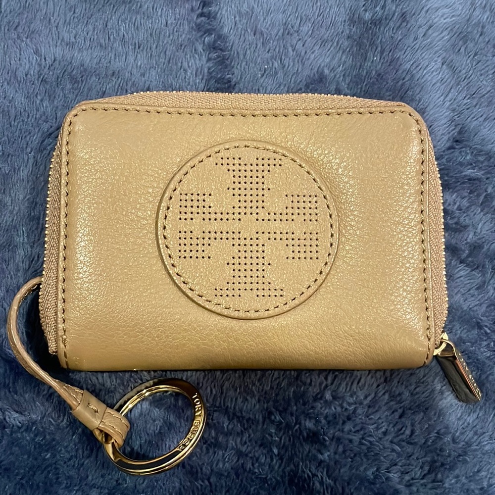 Tory Burch mini wallet
